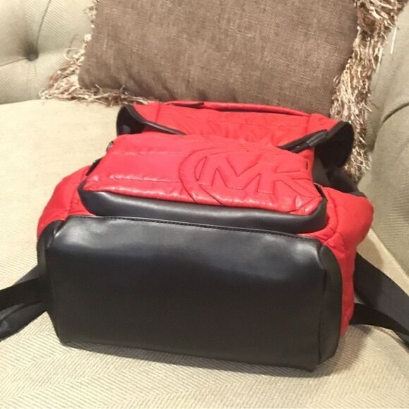 MICHAEL KORS BROOKLYN QUILTY LARGE BACKPACK LAPTOP SCHOOL WORK VACATION TRAVEL - Picture 5 of 14